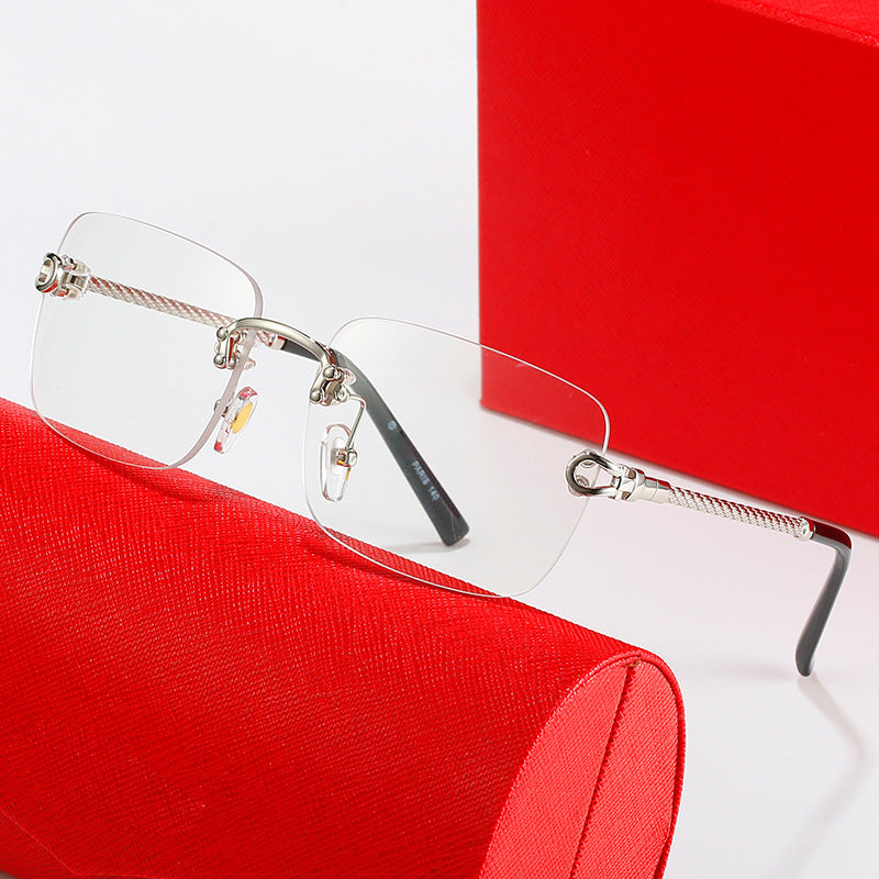 Women's square sunglasses with luxurious, gold-accented frame and protective lenses Bowlift