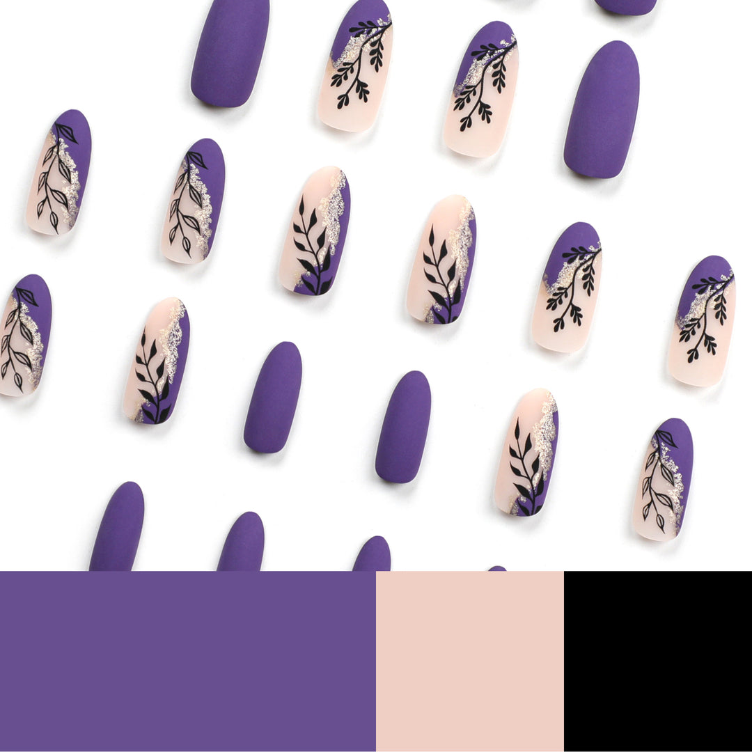 Artfully decorated stiletto nails Bowlift