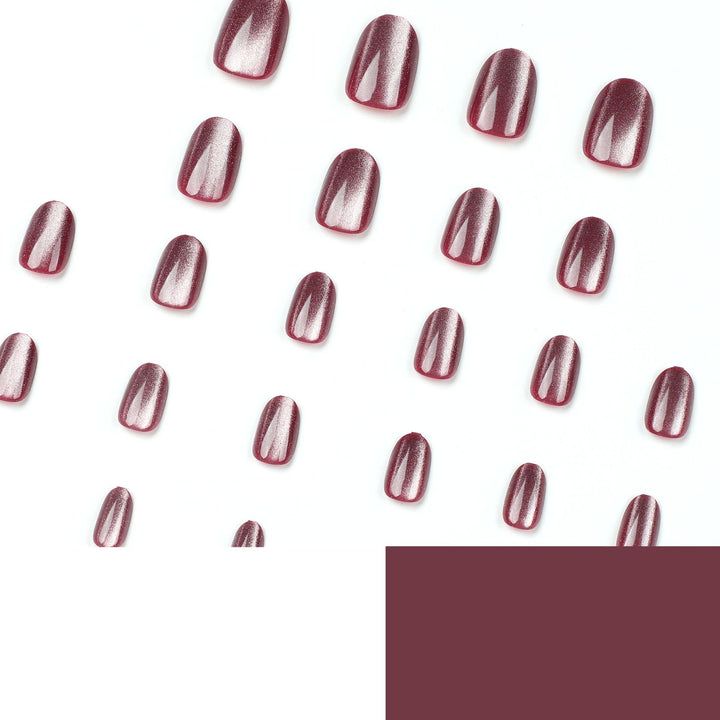 High-gloss nail extensions Bowlift