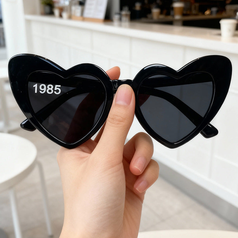 Stylish Heart-Frame Sunglasses Bowlift