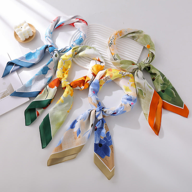 Women's silk scarf in elegant botanical design Bowlift