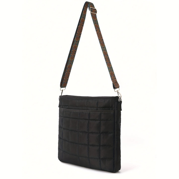 Fashionable shoulder bag with square quilted pattern Bowlift