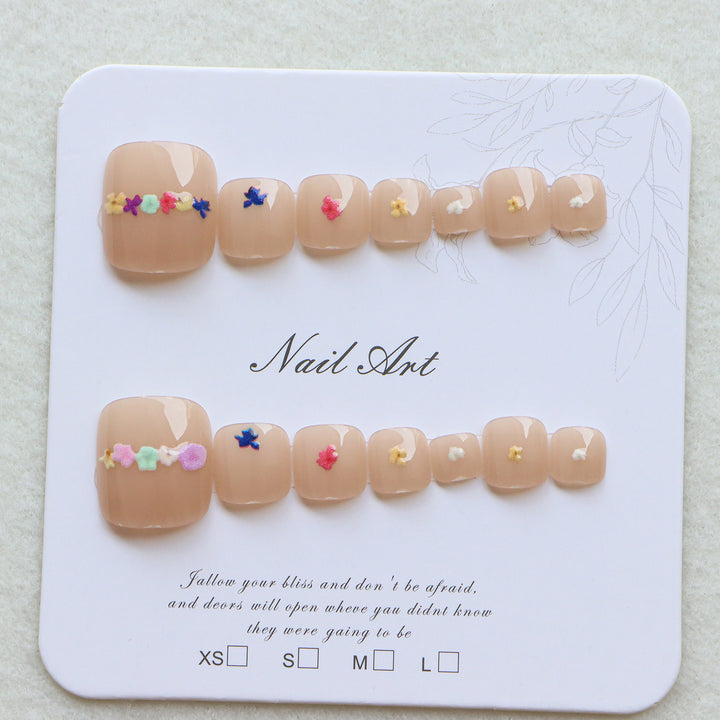 Floral Embellished Press-On Nail Art Set Bowlift