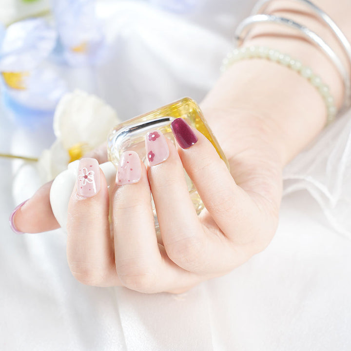 Decorative Floral Press-On Nail Set Bowlift 1788157440