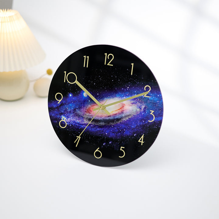 Wall clock in modern design Bowlift