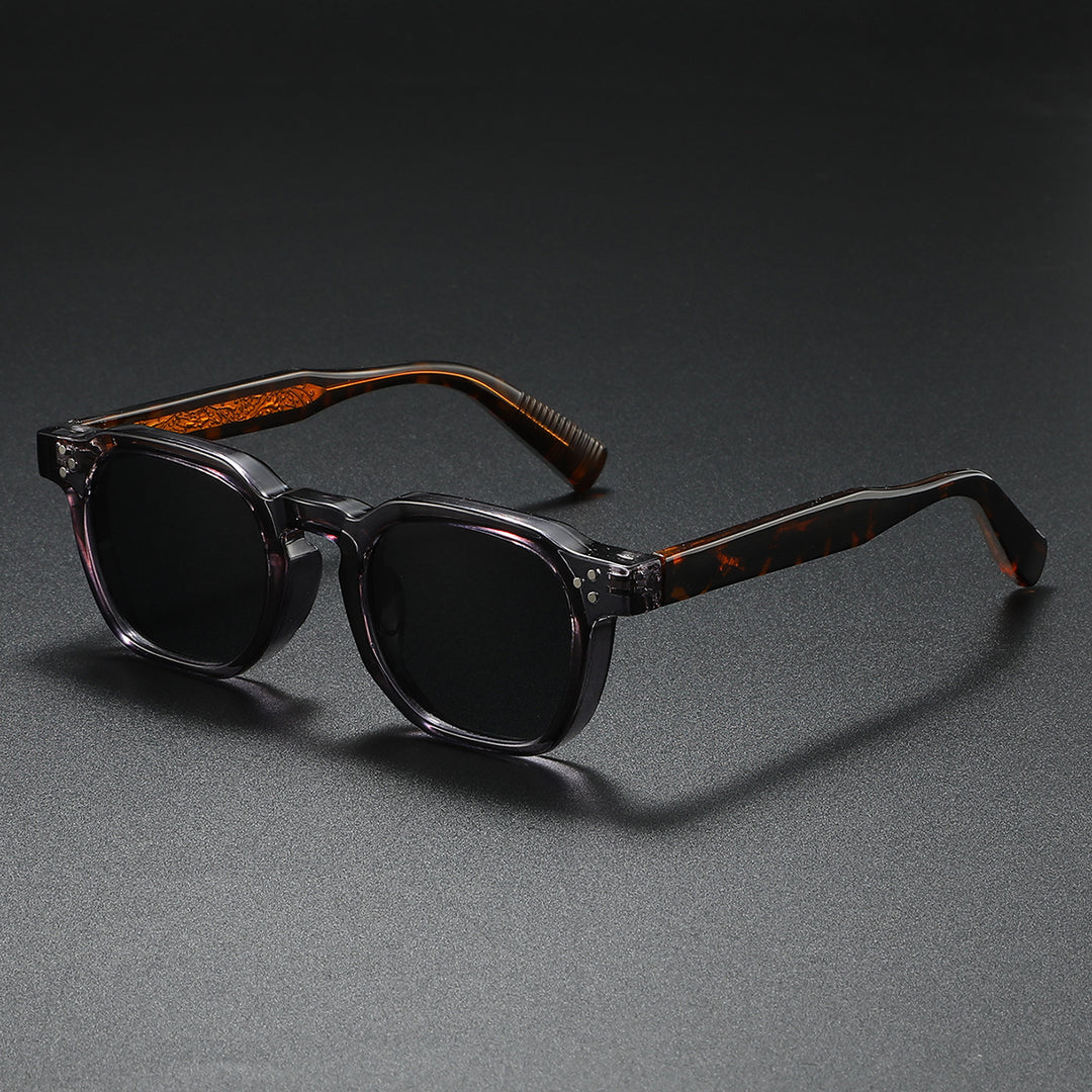 Ladies fashionable sunglasses in innovative design Bowlift