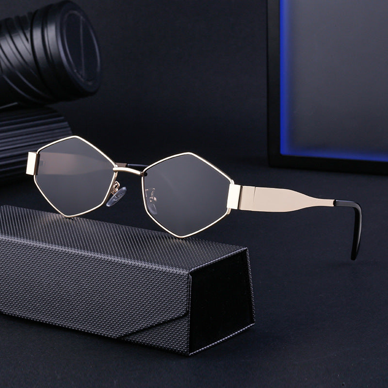 Women's geometric sunglasses with modern frame Bowlift