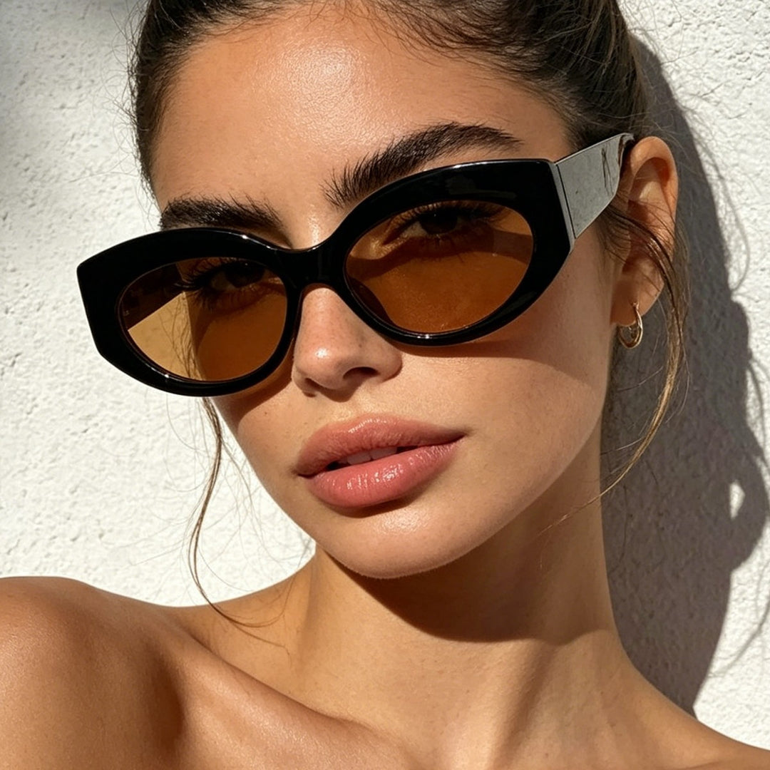 Ladies Cat-Eye Sunglasses with Playful Transparency Design Bowlift