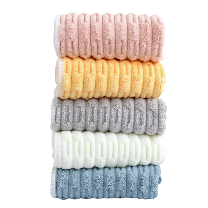Ladies cozy bathrobe with hood Bowlift