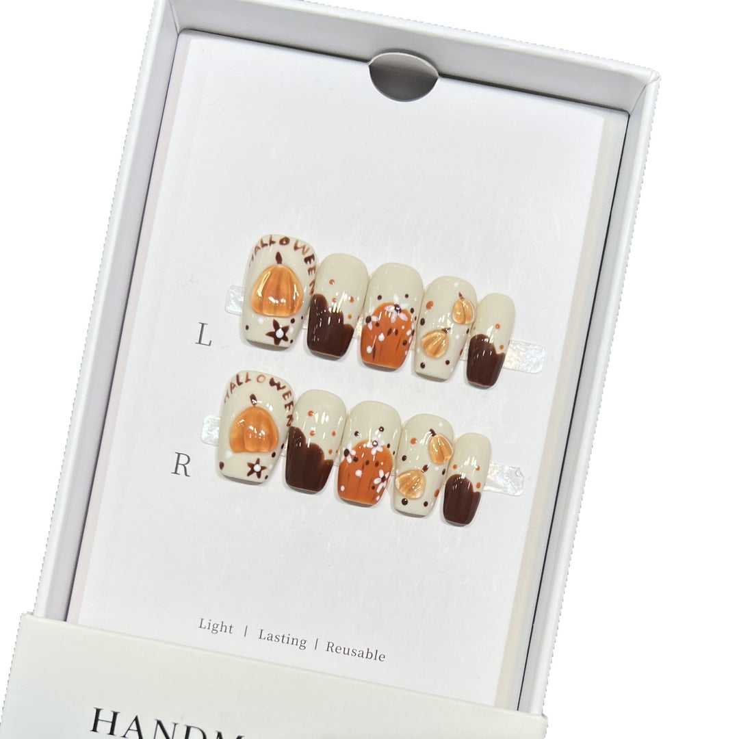 Artistic Press-On Nail Set with Unique Graphic Patterns Bowlift