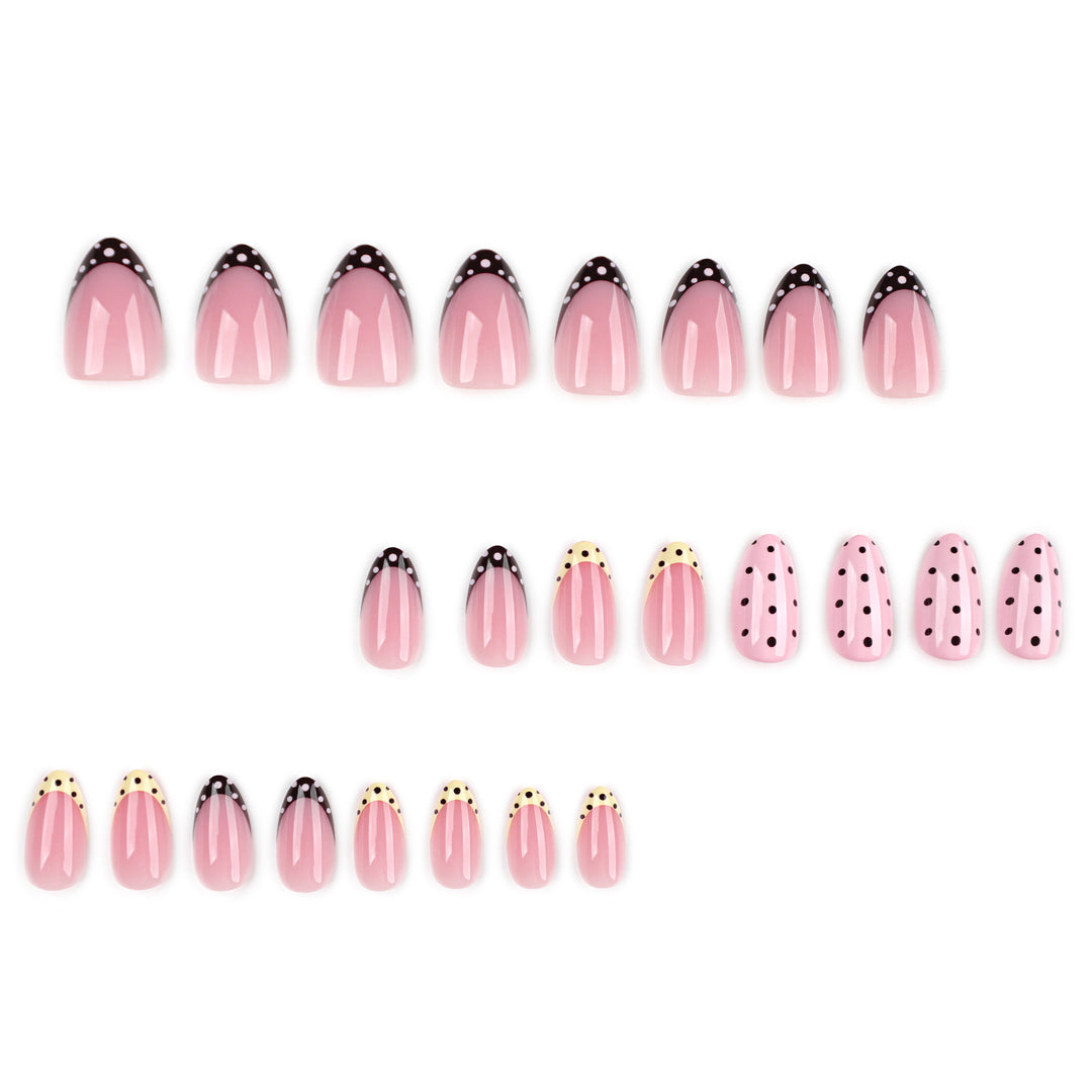 Artificial nail art in elegant design with creative accents Bowlift