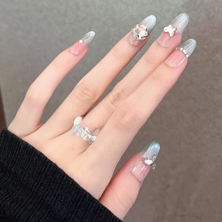 Elegant 3D-Embellished Press-On Nail Art Bowlift