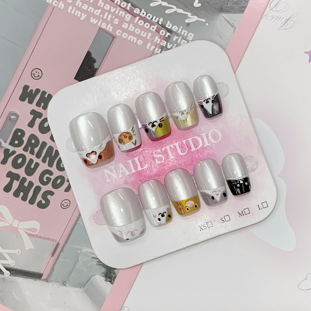Artistic Fingernails Bowlift