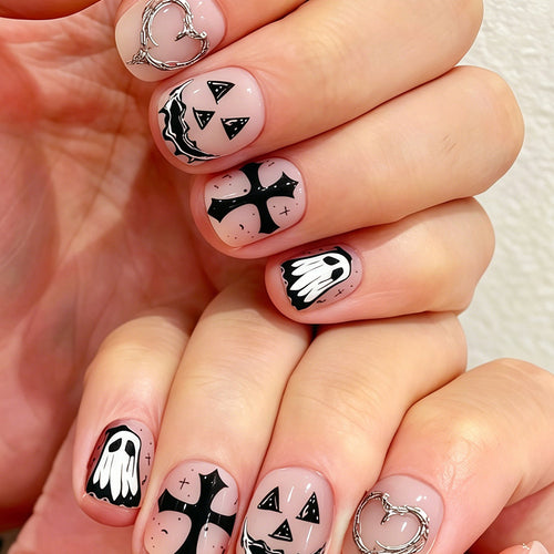 Creative Halloween-Themed Nail Art Bowlift
