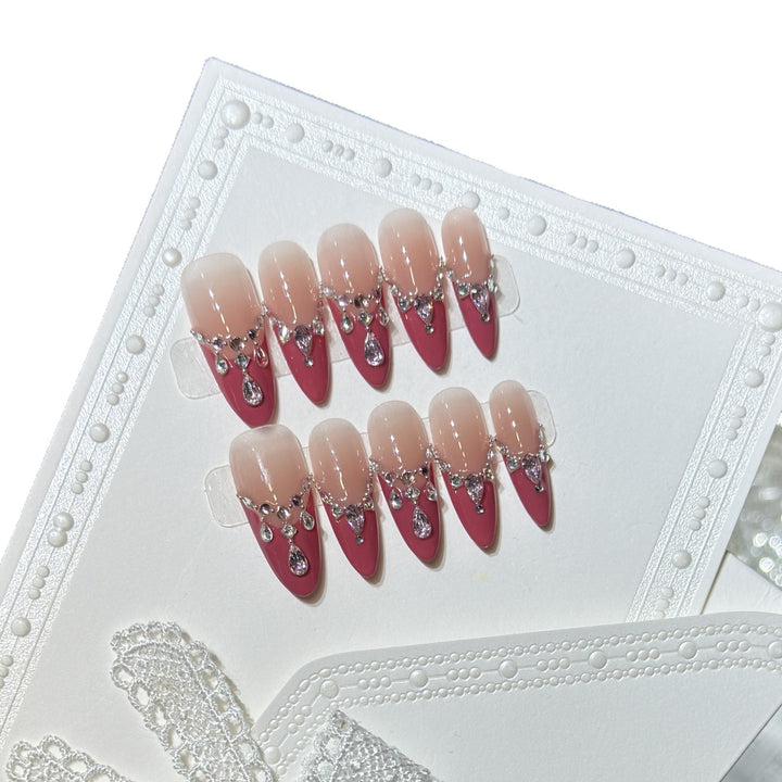 Themed Press-On Nail Art Set with Hello Kitty Designs Bowlift