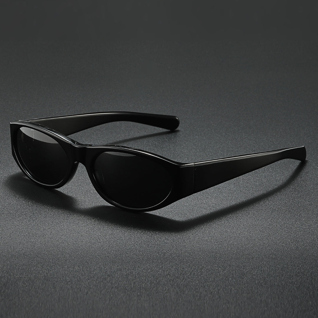 Ladies elegant fashionable sunglasses with lightweight frame Bowlift
