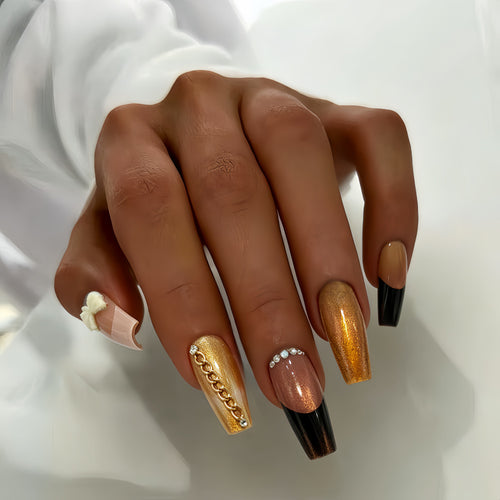 Glamorous artificial nails with glittering design and elegant embellishments Bowlift