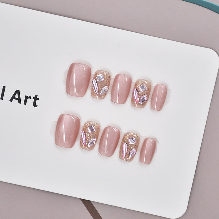 Glamorous Heart-Themed Press-On Nail Set Bowlift