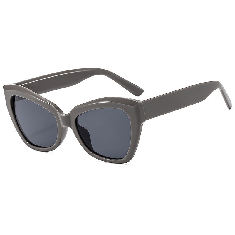 Ladies Cat-Eye Sunglasses with Exclusive Tortoiseshell Design Bowlift