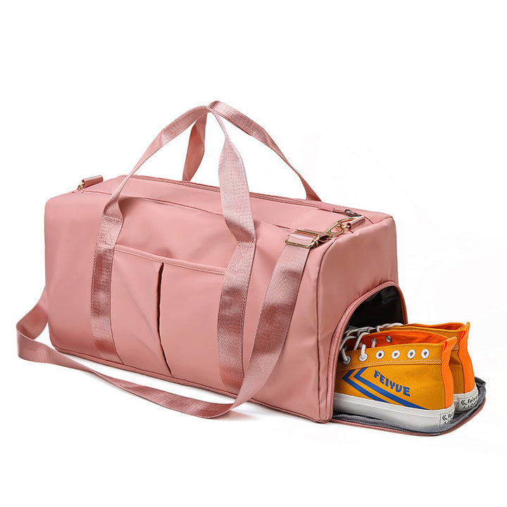 Sporty travel bag with practical outer pockets Bowlift