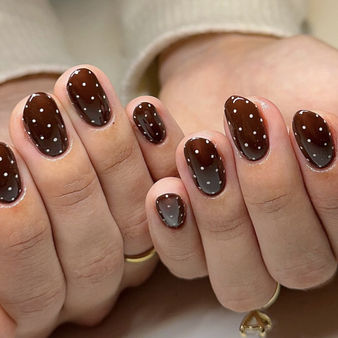 Trendy Polka Dot Press-On Nails Bowlift