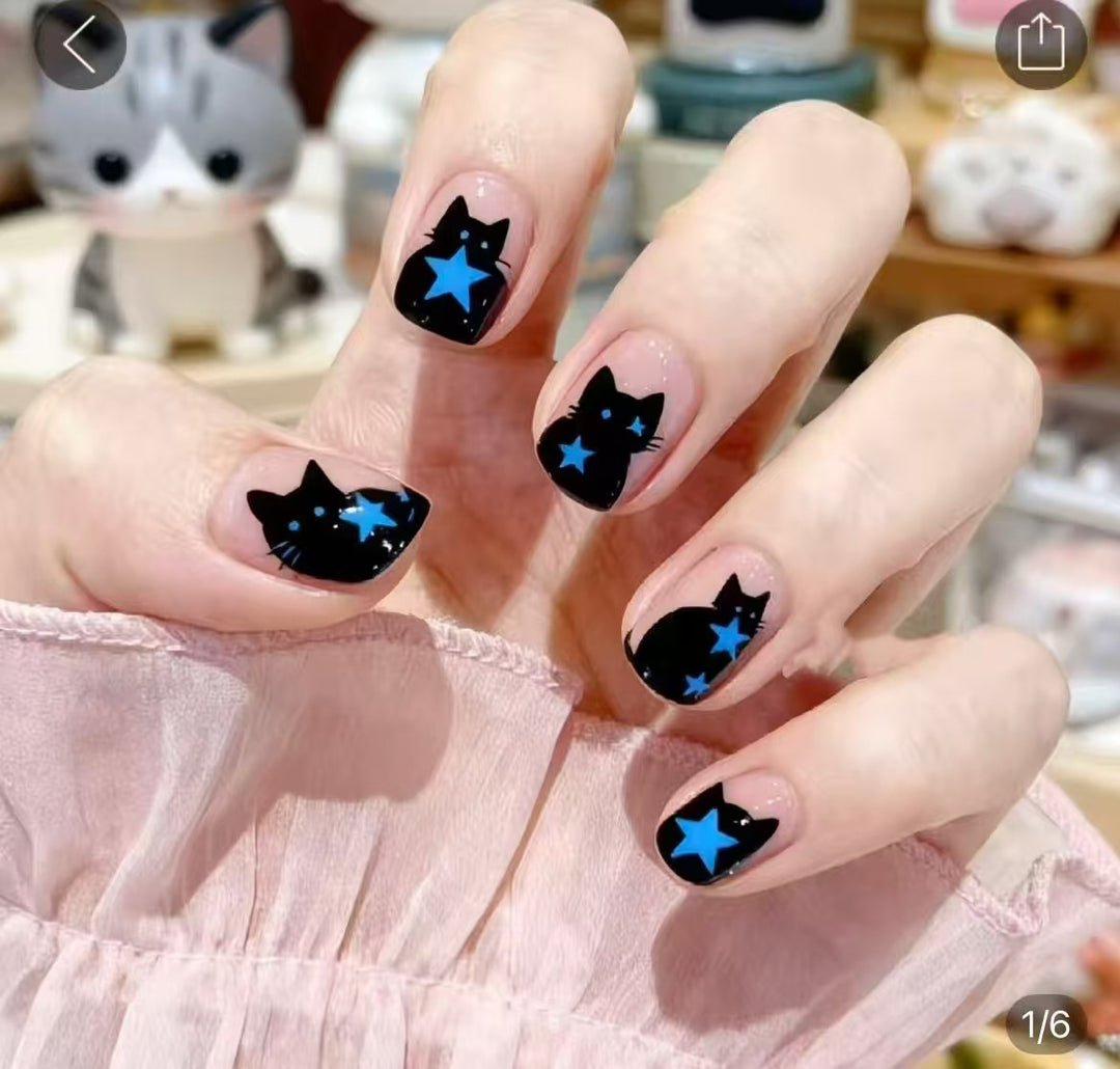Artistic Nail Art Design Collection Bowlift