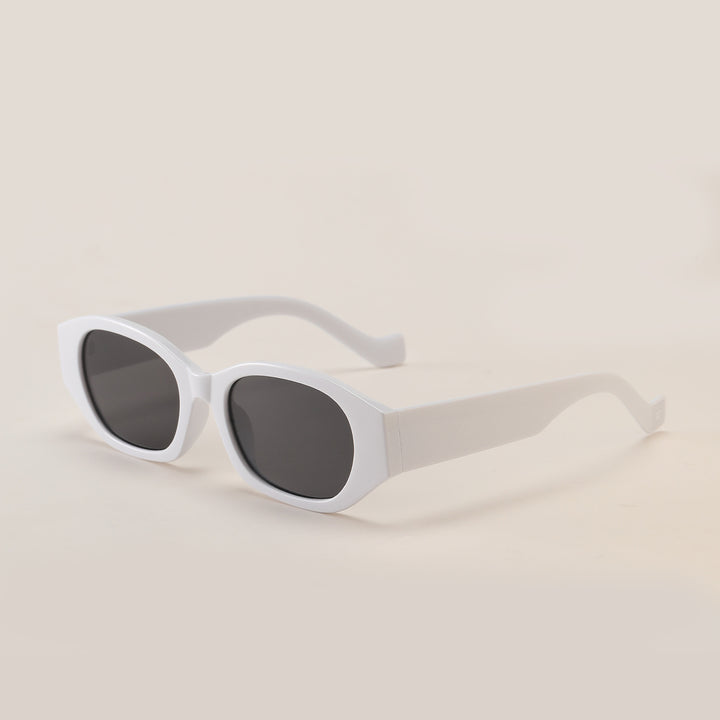 Ladies fashionable sunglasses with stylish frame and UV protection Bowlift
