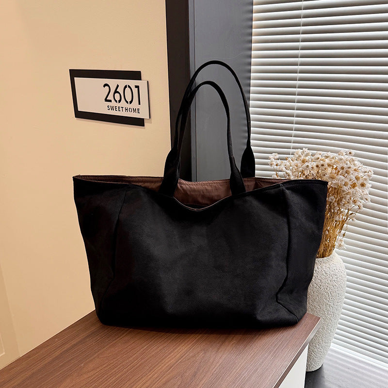 Elegant and Practical Tote Bag Bowlift