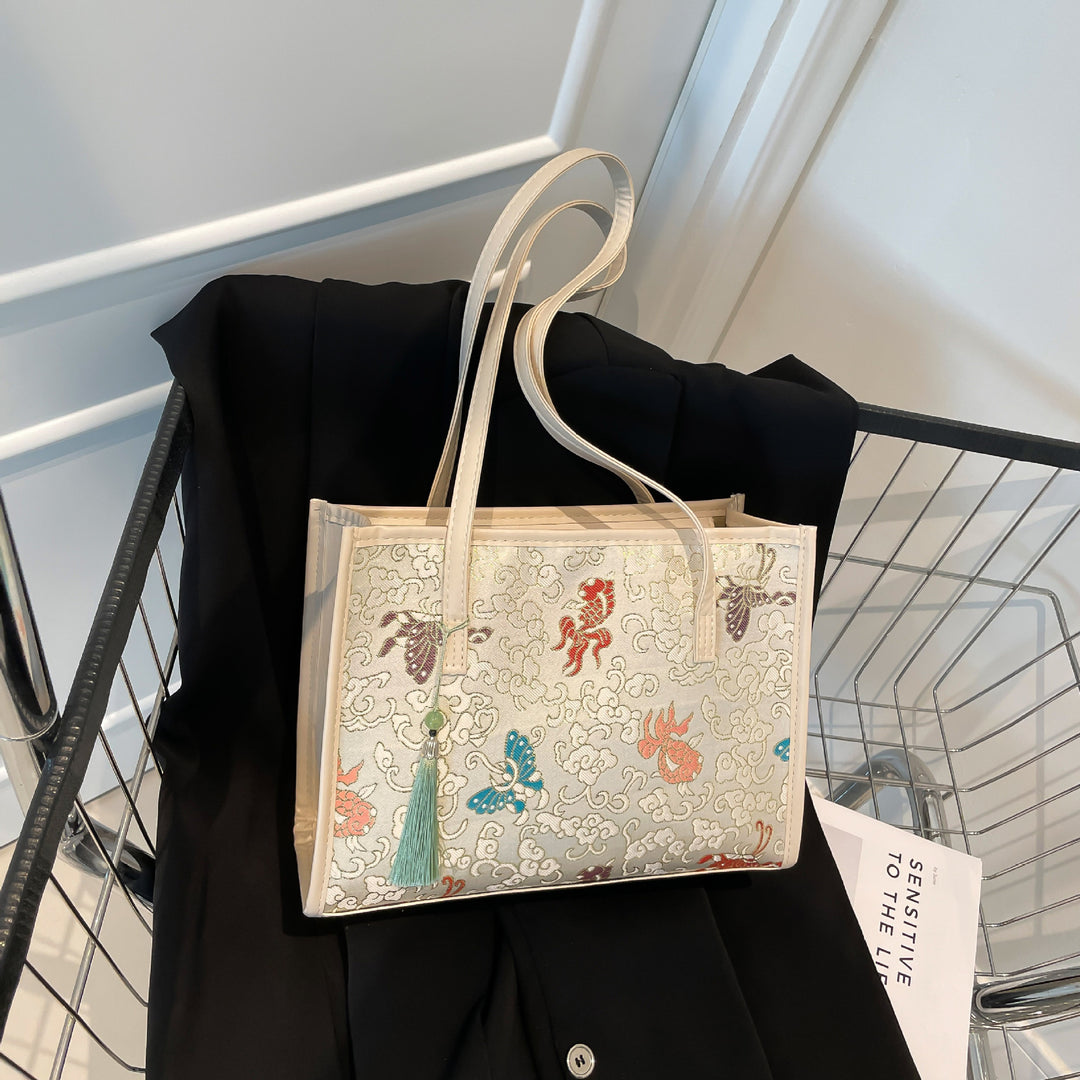 Embroidered Butterfly Pattern Handbag Bowlift