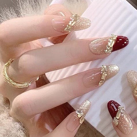 Stylish Stiletto Press-On Nail Extensions Bowlift