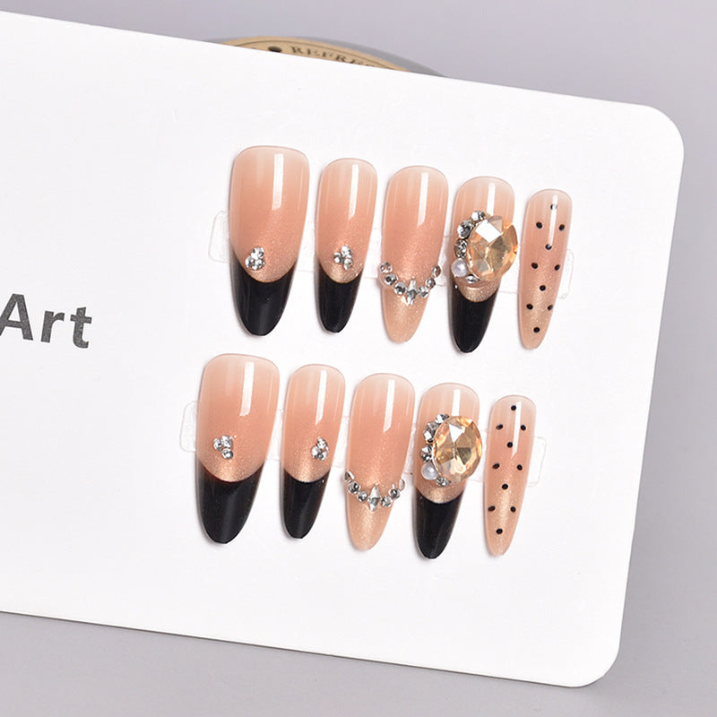 Glamorous Heart-Themed Press-On Nail Set Bowlift