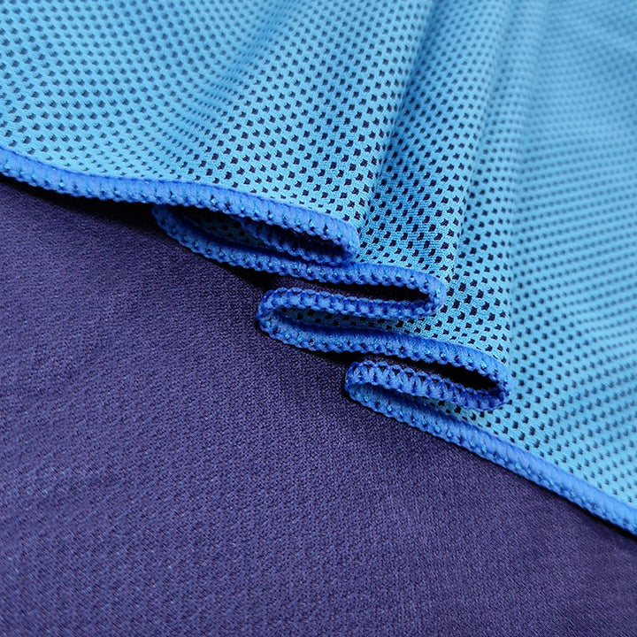 Women's quick-drying sports towel with breathable structure Bowlift