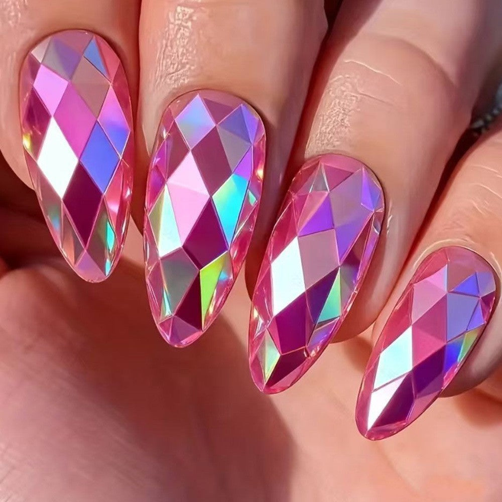 Eye-catching 3D art nails in crystal design Bowlift