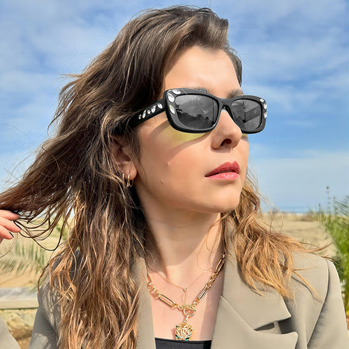 Ladies fashionable sunglasses with crystal embellishment Bowlift