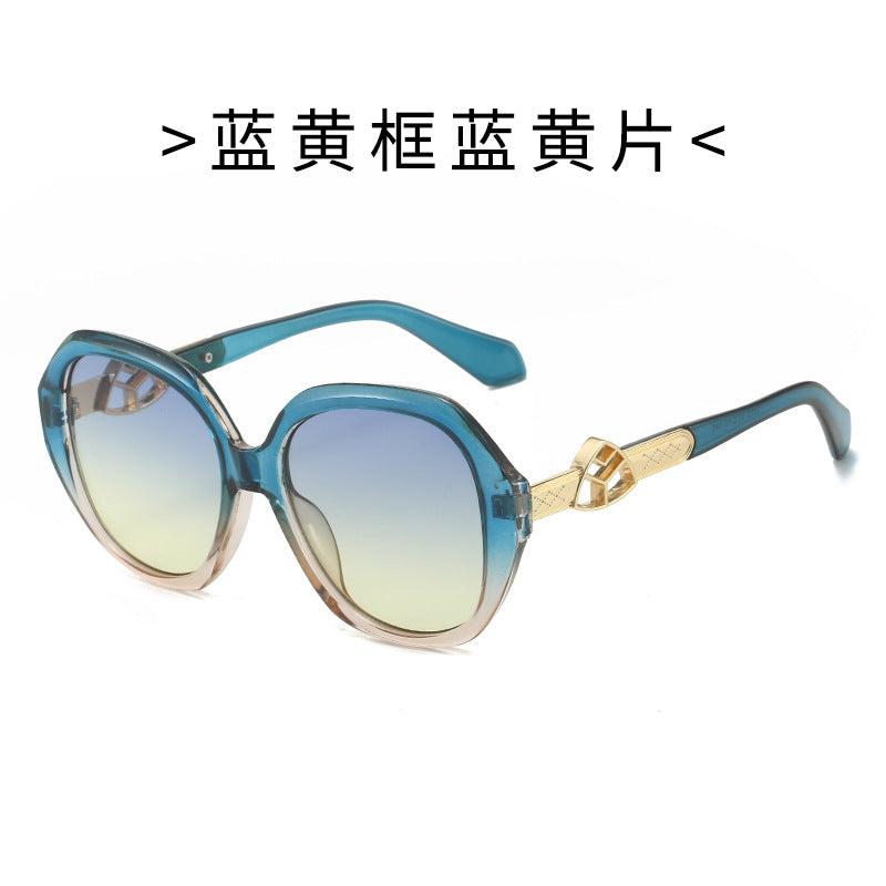 Women's Oversized Sunglasses with Golden Accents Bowlift
