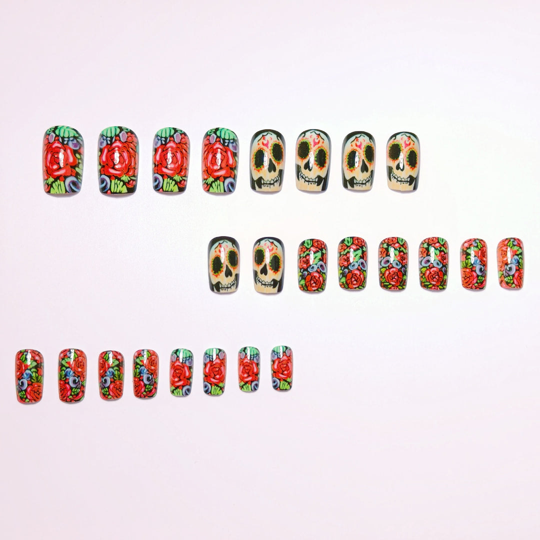 Art nail set with Vibrant Skull design Bowlift