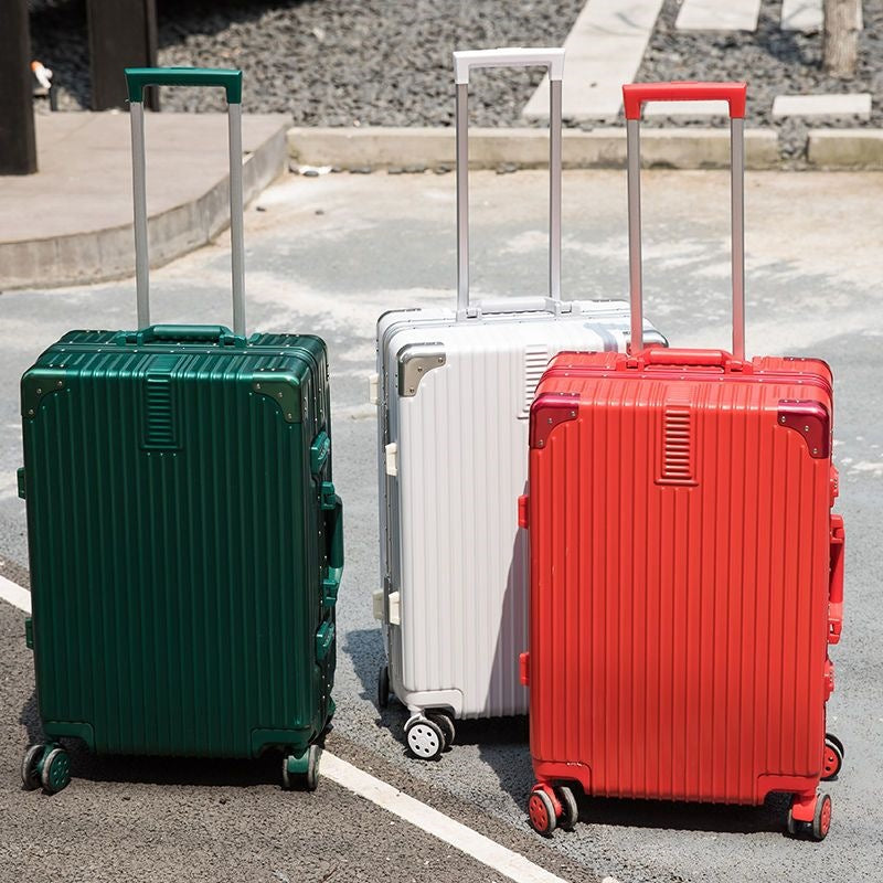 Hard-shell suitcase with 360-degree wheels and security lock Bowlift