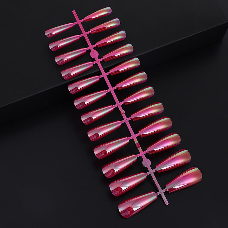 Artifical nails in modern holographic design Bowlift