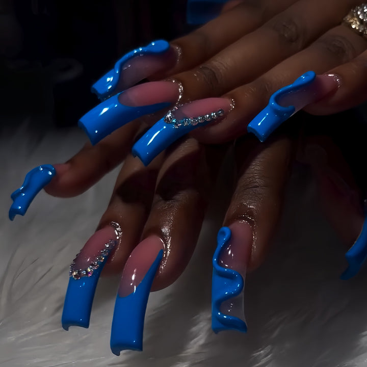 Artistic Press-On Nails Set Bowlift