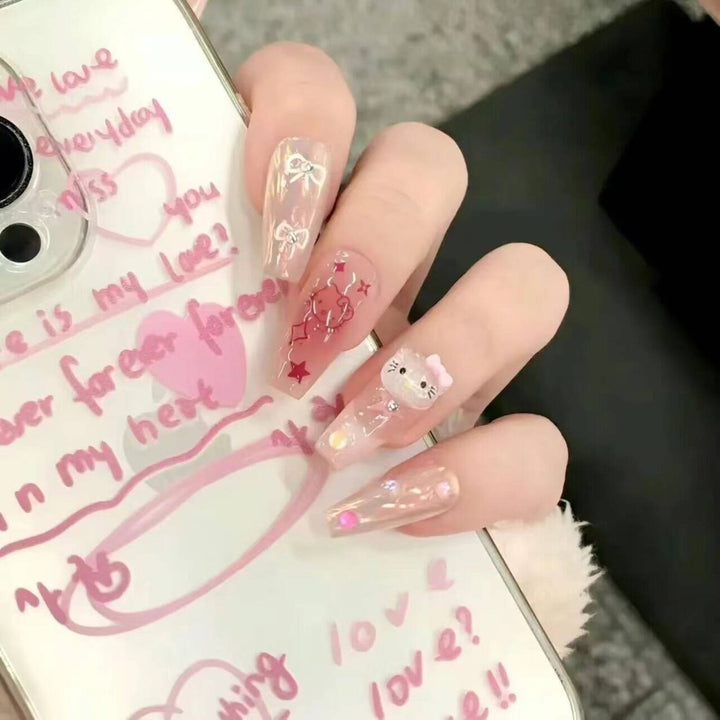 Decorative Press-On Nail Design Set Bowlift