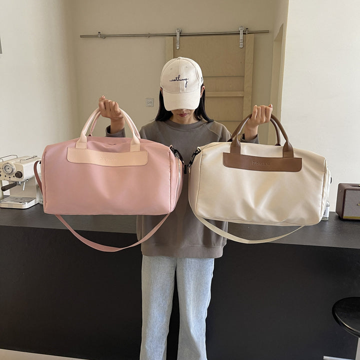 Spacious sports and travel bag Bowlift