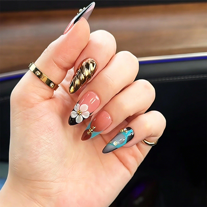 Artistic 3D Nail Tips with Maritime Design Bowlift