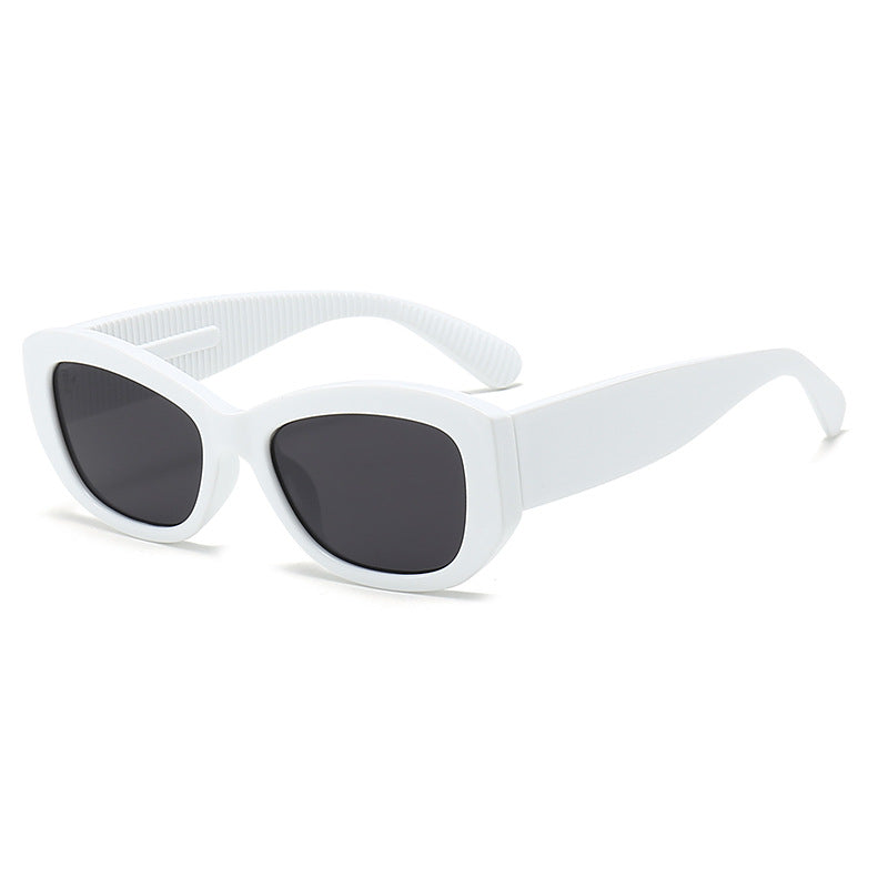 Women's Cat-Eye Sunglasses with Modern Frame and Increased Comfort Bowlift