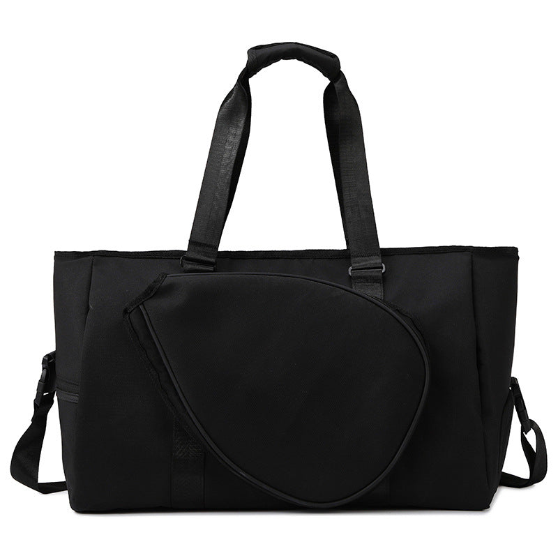 Sports and leisure bag with innovative compartment layout Bowlift