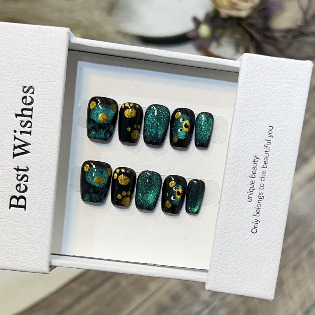 Artistic Press-On Nail Set with Playful Floral and Glitter Accents Bowlift