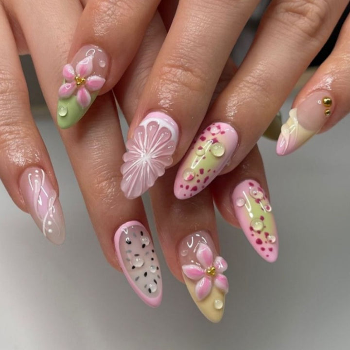 Artistic Floral-Patterned Press-On Nail Set Bowlift