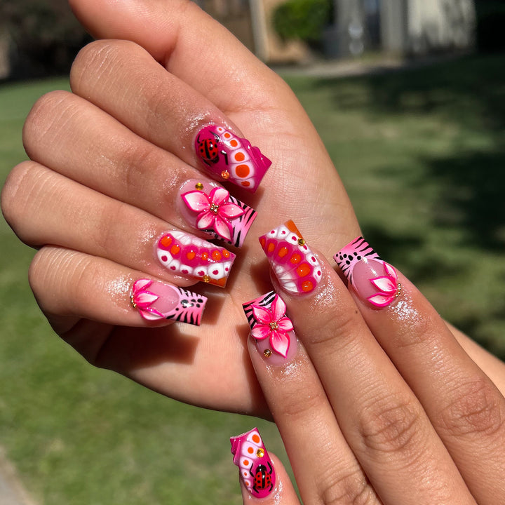 Artistic Floral Nail Art Extensions Bowlift 1789713157