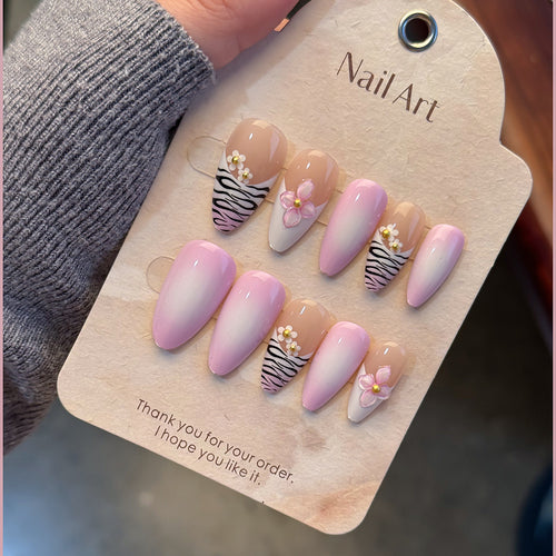 Elegant Floral Embellished Press-On Nails Bowlift