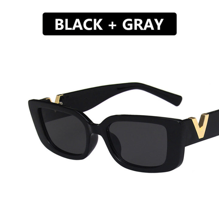 Ladies elegantly cut sunglasses in modern design Bowlift
