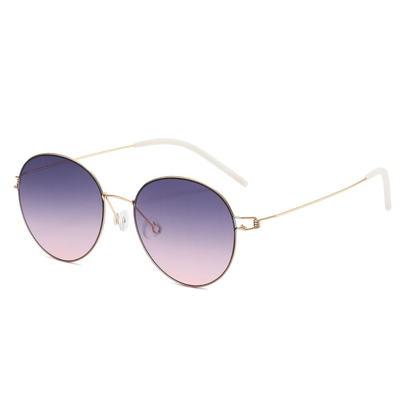 Women round sunglasses with light metal frame and gradient lenses Bowlift